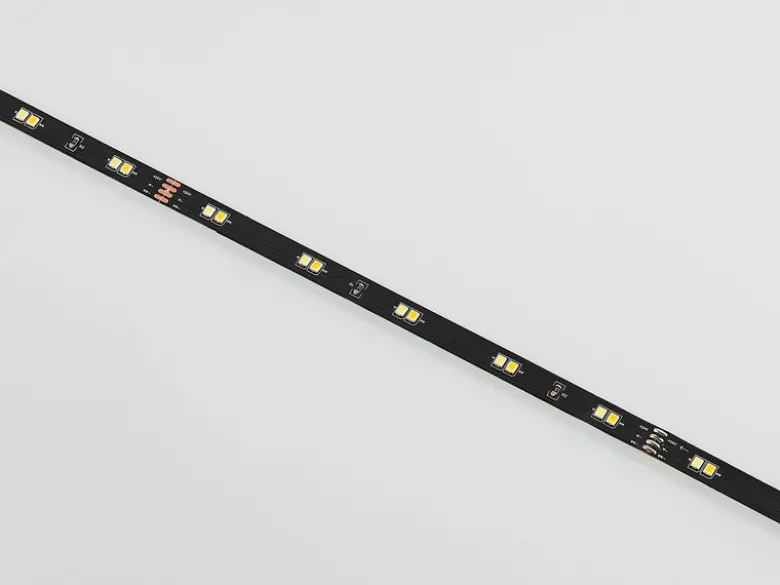 LED Streifen CHIP mit Fernbedienung & Dimmer, Lichtfarbe einstellbar - 5 Meter