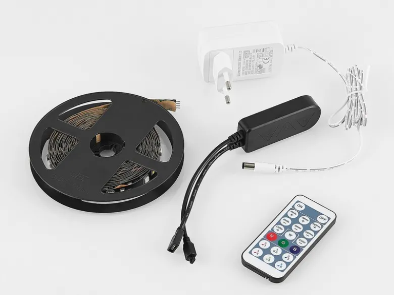 LED Streifen RACER mit Fernbedienung, RGB & Sound Control Funktion - 5 Meter