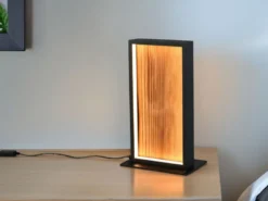 LED Tischleuchte KALEA aus Naturholz dimmbar, Höhe 30cm