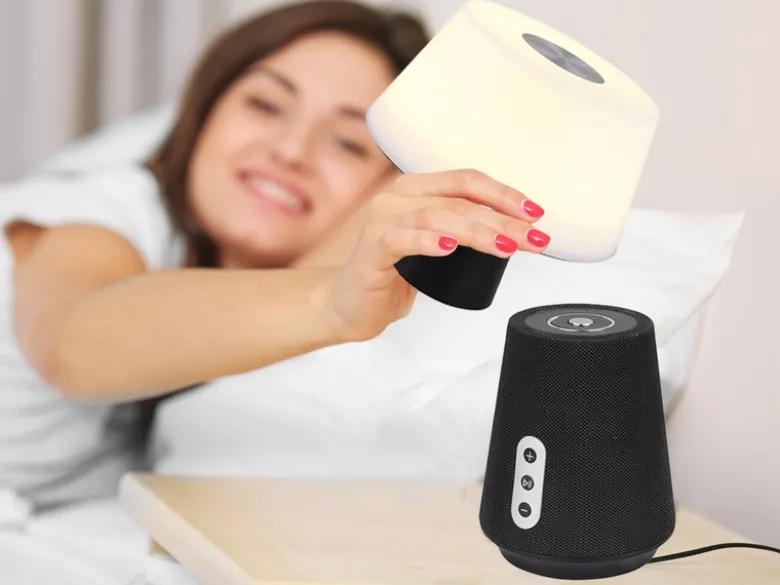 LED Tischleuchte LINDE mit Lautsprecher – mobile Akku Lampe, Höhe 28cm
