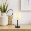 LED Tischleuchte mit Lampenschirm aus geflochtenem Bast, Höhe 37cm