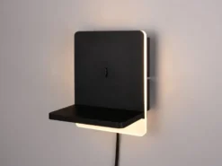 LED Wandleuchte FAIRFIELD Schwarz mit Stecker, Schalter & Ladefunktion Höhe 20cm