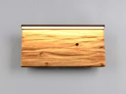 LED Wandleuchte KALEA aus Naturholz flach & dimmbar, Breite 30cm