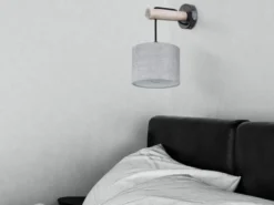 LED Wandleuchte mit Schalter, Holz und Stoffschirm Grau, Höhe 33,5cm