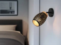 LED Wandstrahler Schwarz Gold mit Schalter & Stanzmuster, Breite 12cm