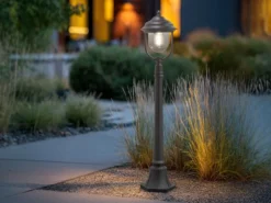 LED Wegeleuchte im Landhausstil, Gartenlaterne Schwarz, Höhe 118cm