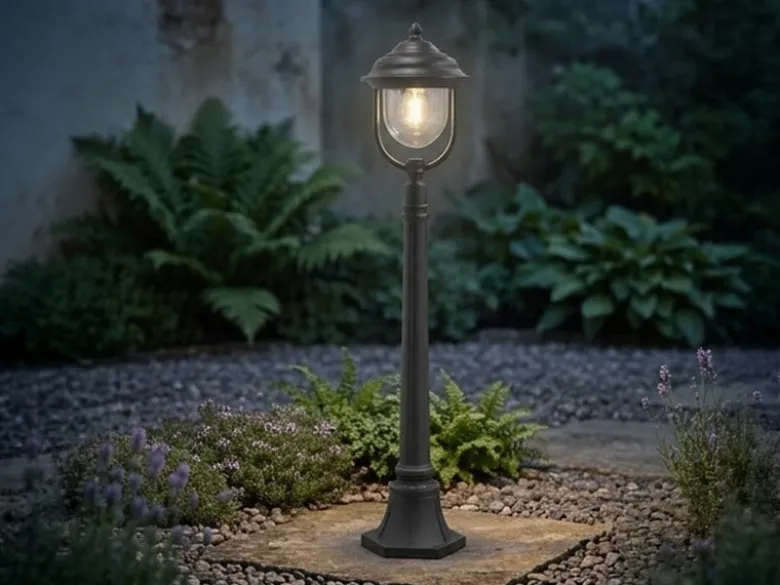 LED Wegeleuchte im Landhausstil, Gartenlaterne Schwarz, Höhe 118cm