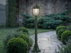 LED Wegeleuchte im Landhausstil, Gartenlaterne Grün, Höhe 118cm