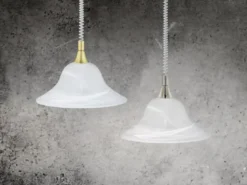LED Zugpendelleuchte Glas weiß höhenverstellbar Messing, Ø 39cm
