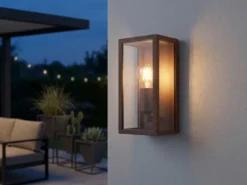 Moderne Außenwandleuchte GARONNE in Rostoptik mit Glas, Höhe 26cm