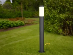 Moderne LED Pollerleuchte aus Edelstahl in Schwarz, Höhe 80cm