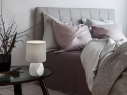 Moderne LED Tischleuchte Beton mit rundem Stofflampenschirm in Grau, Höhe 28cm