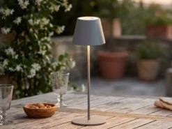 Outdoor Akku Tischlampe COSENZA Silber ohne Kabel mit RGB, Höhe 38cm