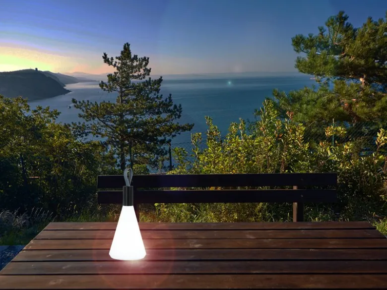 Outdoor Akku Tischleuchte PRIAN Höhe 31,5cm - dimmbar & USB aufladbar