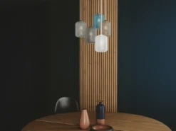Pendelleuchte ASHFORD einflammig Kristall Glasschirm in Blau, Ø15cm