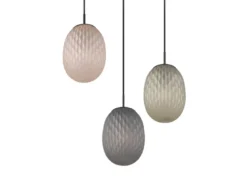 Pendelleuchte FACETTE 3-flammig mit farbigen ovalen Glasschirmen, Ø 43cm