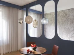 Pendelleuchte GREENWICH mit 4 Relief Glas Lampenschirmen, Abhängung bis 250cm