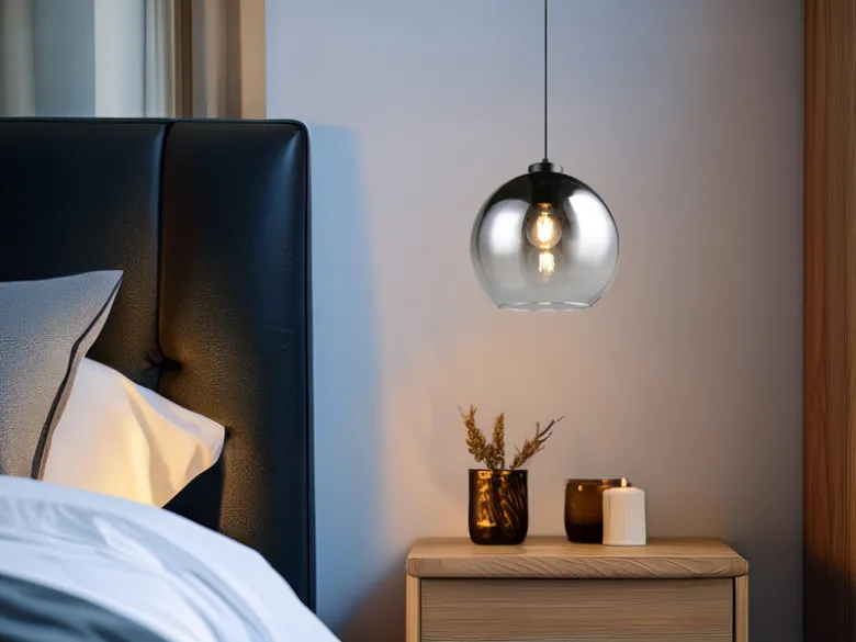 Pendelleuchte LIORA höhenverstellbar 1-flammig mit Rauchglas Kugel, Ø 25cm