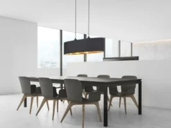 Pendelleuchte mit Stoff Lampenschirm Schwarz / innen Gold oval, Breite 80cm