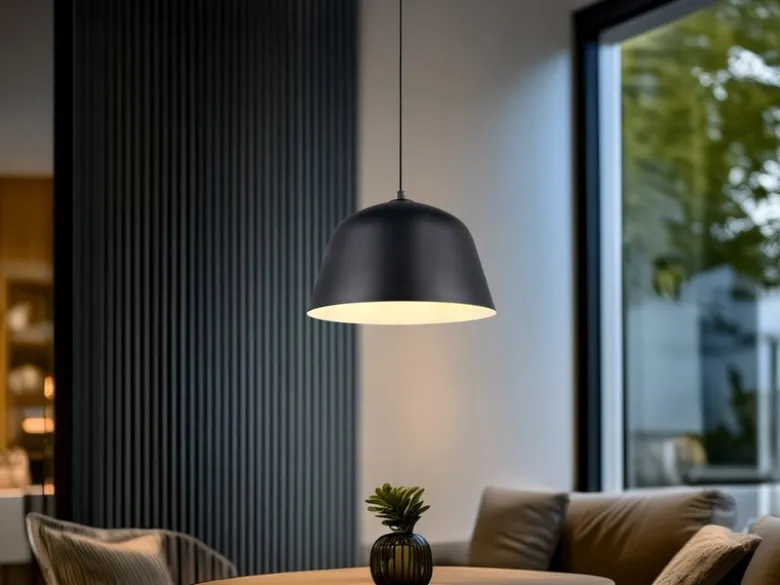 Pendelleuchte TOVA 1-flammig aus Metall höhenverstellbar in Schwarz, Ø 30cm
