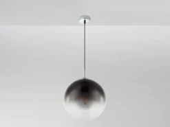Pendelleuchte VARUS 1-flammig mit Glaskugel aus Rauchglas, Ø 30cm