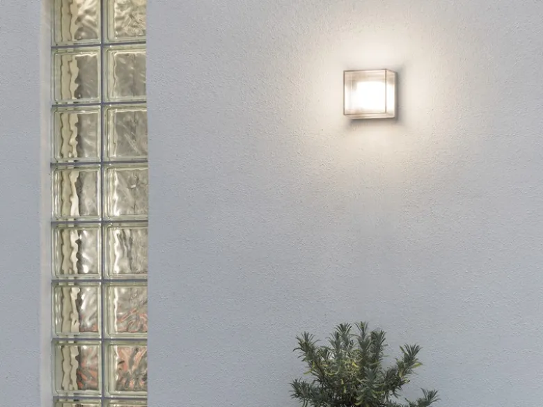 Quadratische Wandleuchte SANREMO, bruchsicherer Schirm, 6W HP-LED, IP54