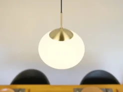 Retro Pendelleuchte FOMENTO Messing mit Glaskugel Lampenschirm, Ø 30cm