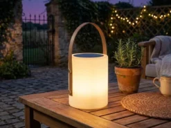 RGB Outdoor Tischleuchte BARI 24cm mit Fernbedienung, per USB & Solar aufladbar