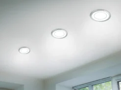 Runder LED Deckeneinbaustrahler CORE in Silber Chromfarben Ø 14,8cm