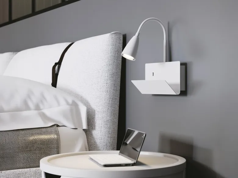 Schwanenhals Leselampe GULP Weiß mit Ablage & USB-Ladefunktion, B. 23cm