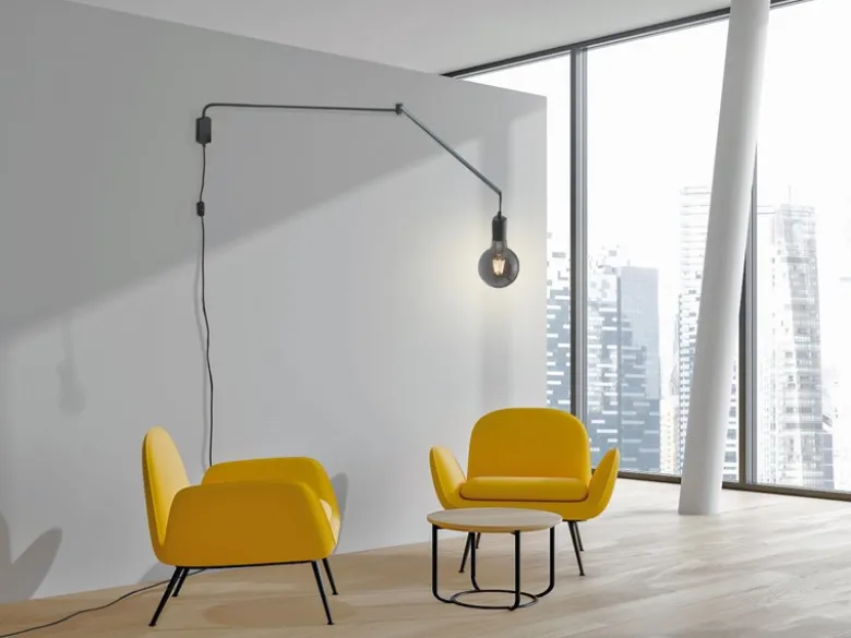 Schwenkbare LED Wandlampe - schwarze Kabelleuchte mit Schnurschalter & Stecker