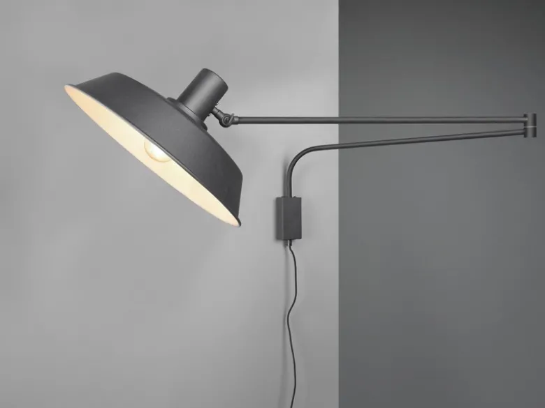 Schwenkbare Wandlampe BOLDER mit Metallschirm Schwarz, Schnurschalter & Stecker