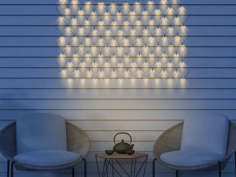 Solarbetriebenes LED Outdoor Lichternetz mit 100 LEDs, 90 x 110cm