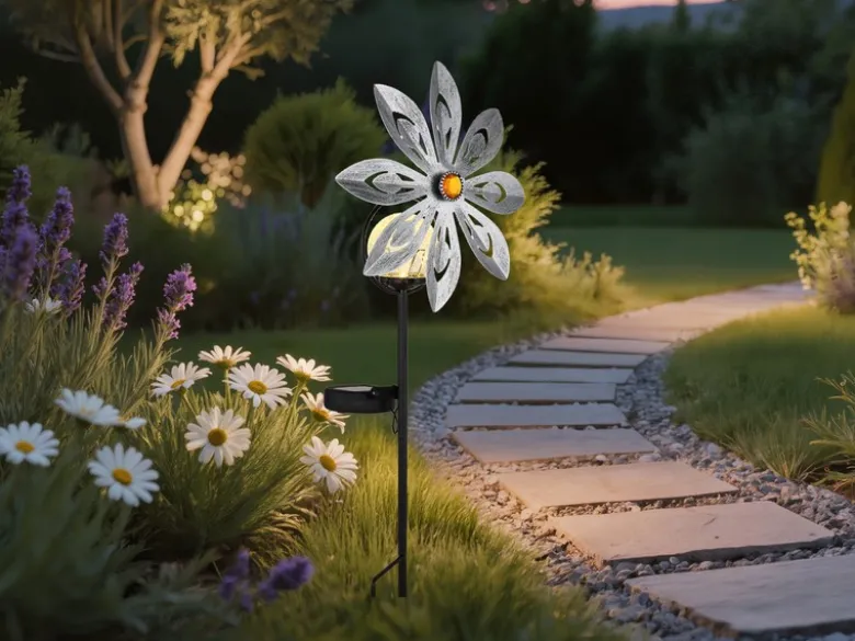 Solar Gartenstecker Windspiel aus Metall mit Erdspieß in Silber-Grau, Höhe 50cm
