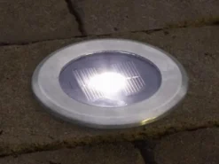 Solar LED-Bodenspot, Edelstahl, Ø 11cm, je Spot bis 100kg belastbar