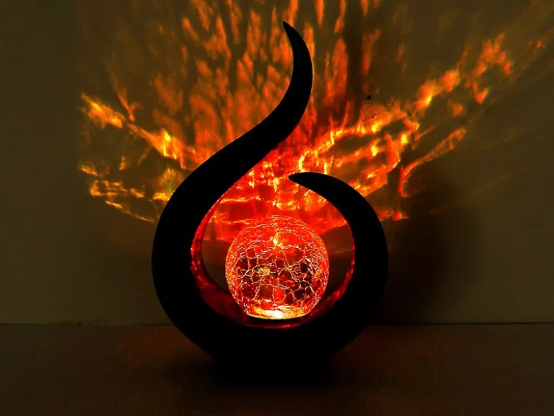Solarleuchte mit Farbwechsel & Crackleglas Kugel, Schwarz Gold, Höhe 33,5cm