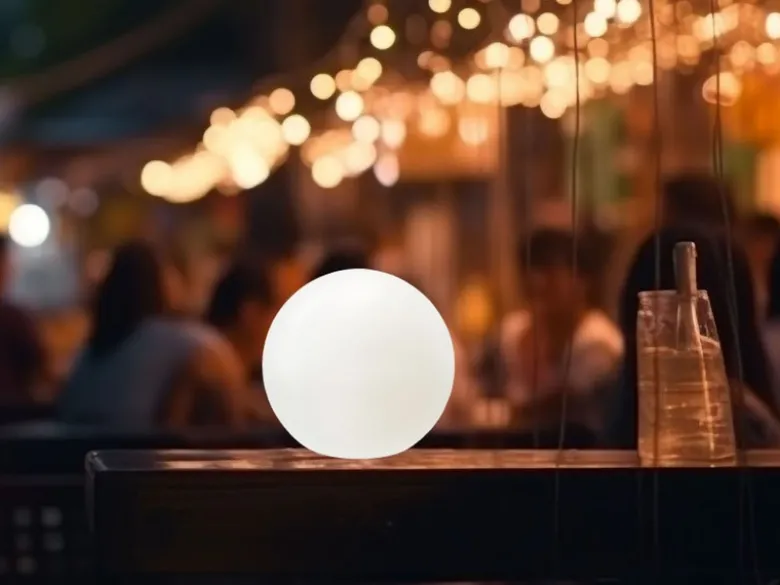 Solar Outdoor Kugelleuchte BUSSO Ø 18cm mit RGB Farbwechsel