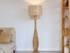 Stehleuchte TOBA aus Naturholz mit Lampenschirm aus Jute, Höhe 135cm