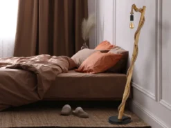 Stehleuchte ULLEU mit Hanfseil und Holzstab, Höhe 150cm