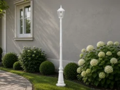 Straßenlaterne aus Aluminium Weiß, antike E27 Mastleuchte, Höhe 210cm