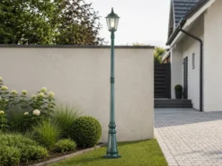 Straßenlaterne aus Aluminium Grün, antike E27 Mastleuchte, Höhe 210cm
