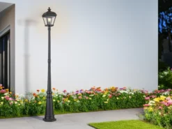 Straßenlaterne BAYVIEW im Landhausstil Aluminium Schwarz, Höhe 216cm