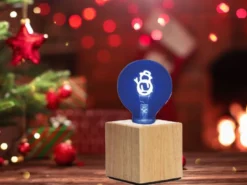 Tischlampe Würfel Holz Eiche mit Deko LED Glühbirne Schneemann, Quadrat 9cm