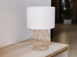 Tischleuchte RIKE mit Rattan Geflecht & Stoffschirm in Weiß, Höhe 38cm