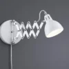 Verstellbare LED Wandleuchte mit Scherengelenk aus Metall in Weiß matt