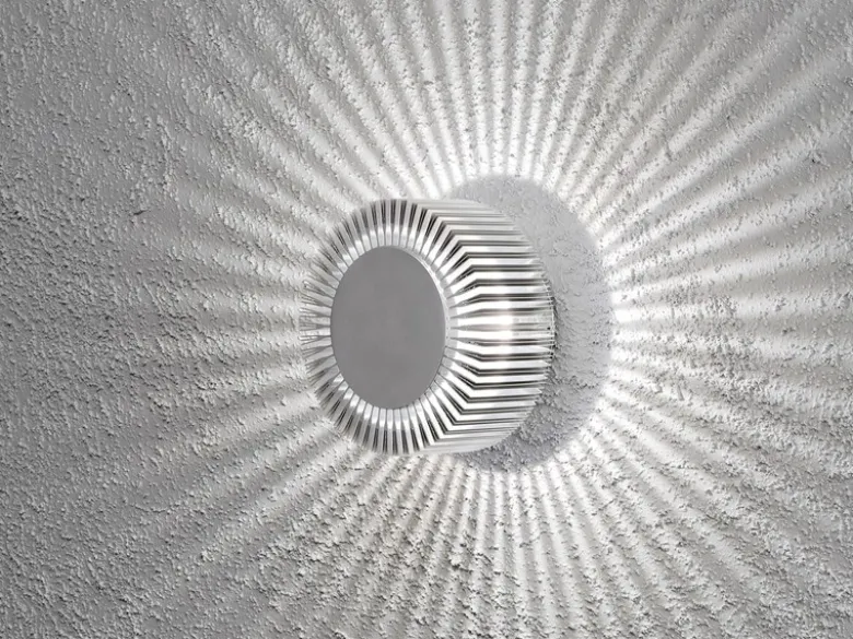 Wandleuchte MONZA für effektvolle Beleuchtung, 5W, IP54, massives Aluminium