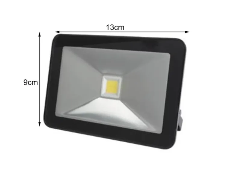 10 Watt LED Strahler ALU, 4000 Kelvin Neutralweiß, IP65, 9x13cm
