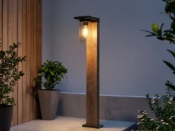 Wegeleuchte aus Aluminium Holzoptik mit E27 LED & Glasschirm, Höhe 100cm