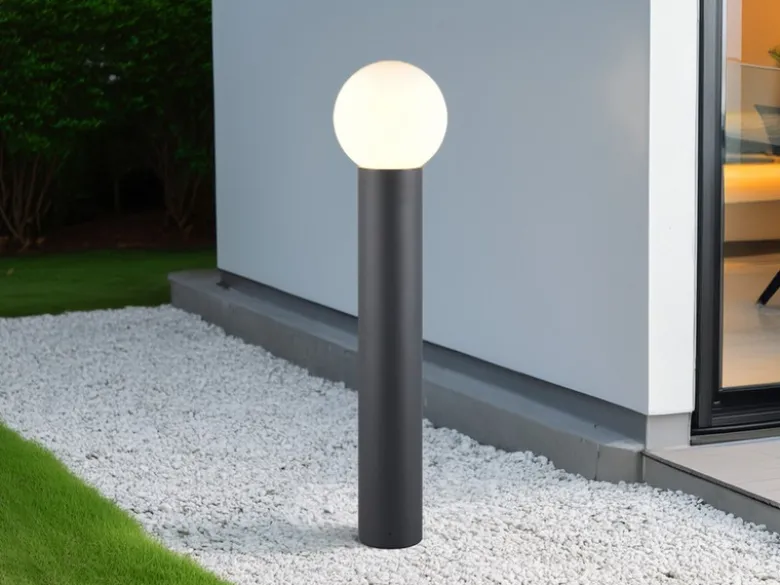 Wegeleuchte MURES aus Aluminium in Anthrazit mit Glaskugel, Höhe 80cm