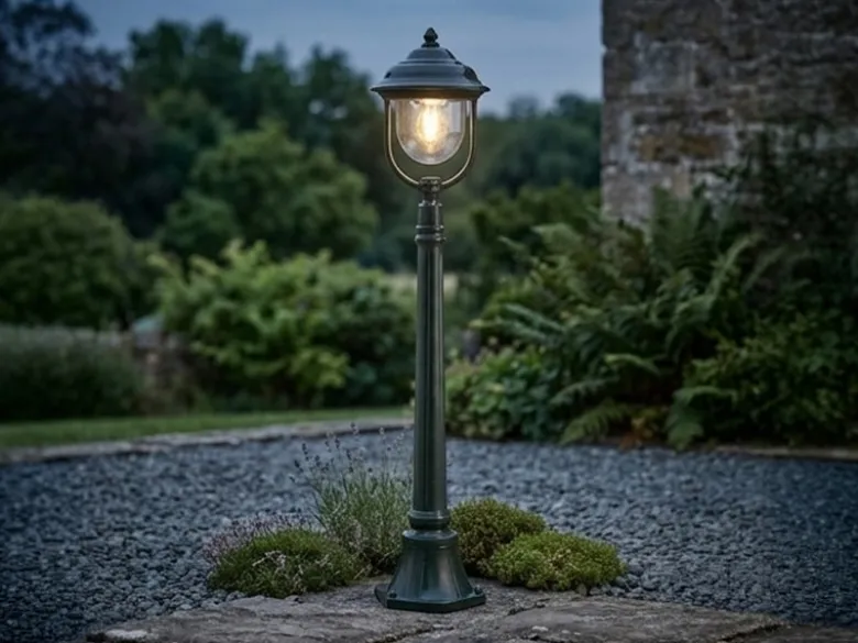 Wegeleuchte PARMA Gartenlaterne im Landhausstil, Grün Höhe 118cm